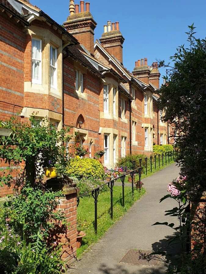 Castle Street flats, Reading, Berkshire, RG1 7SS Sheltered housing, retirement housing
