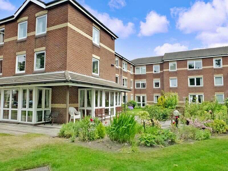 Homechase House, Sefton, Merseyside, PR8 2DG To rent/let Sheltered