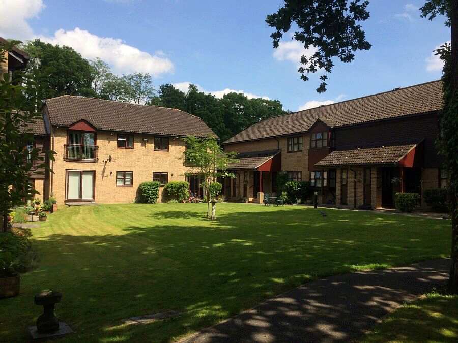 Beechcroft Court, Bracknell Forest, Berkshire, RG12 7DP Sheltered housing, retirement housing