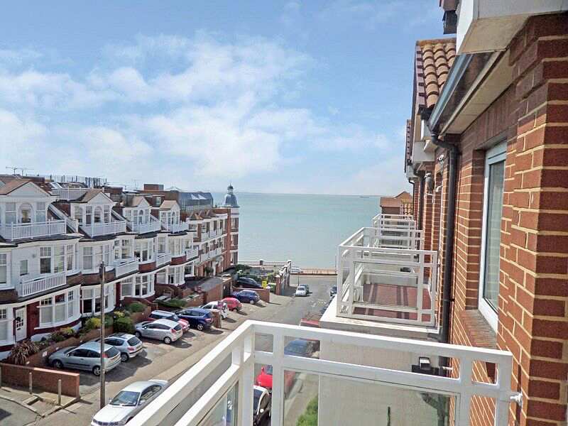 Homecove House, SouthendonSea, Essex, SS0 7TE To rent/let