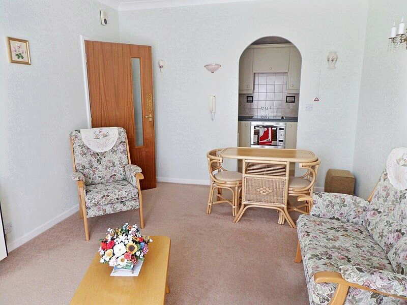 Homecove House, SouthendonSea, Essex, SS0 7TE To rent/let