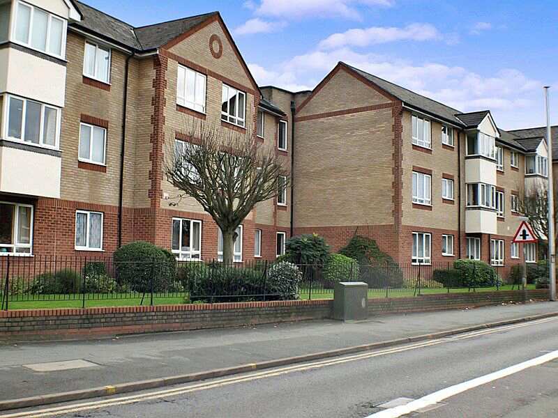Maldon Court, Colchester, Essex, CO3 3AH For sale Sheltered housing