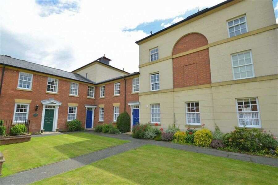 Carline Crescent, Shrewsbury and Atcham, Shropshire, SY3 7EU