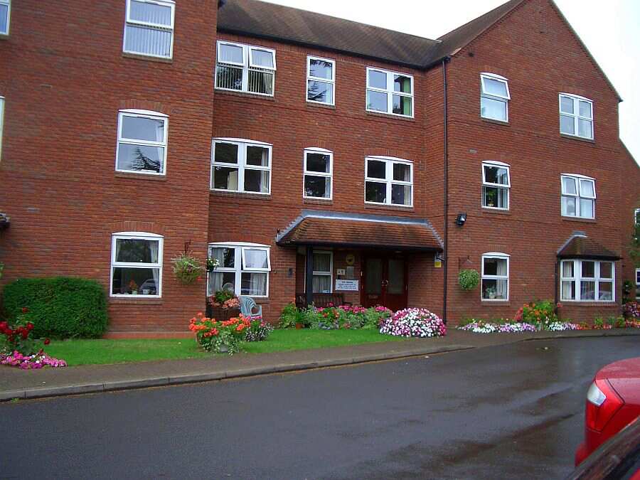 The Cedars, Solihull, West Midlands, B93 0QA Sheltered housing