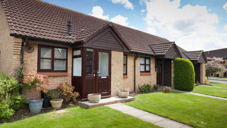 De Havilland Way, Three Rivers, Hertfordshire, WD5 0XG Sheltered