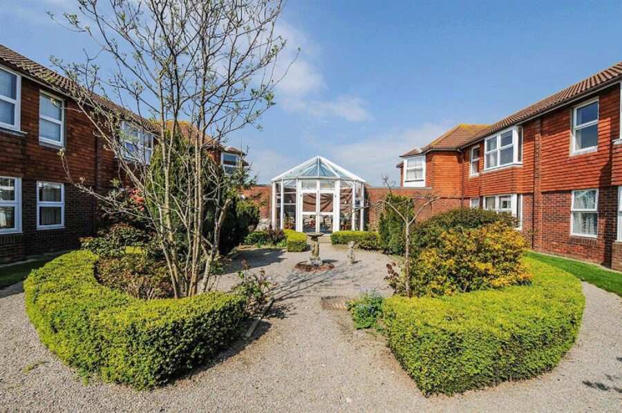 Gainsborough Lodge, Worthing, West Sussex, BN14 7ED Sheltered housing