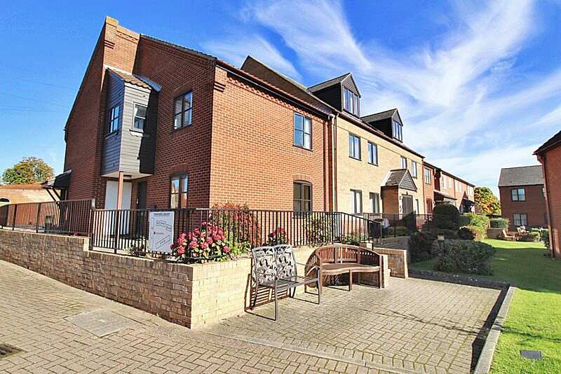 Tanyard Court