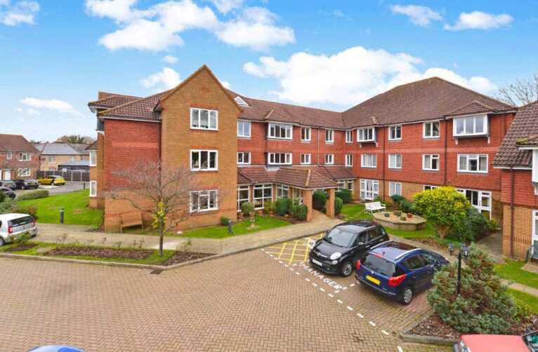 Allingham Court