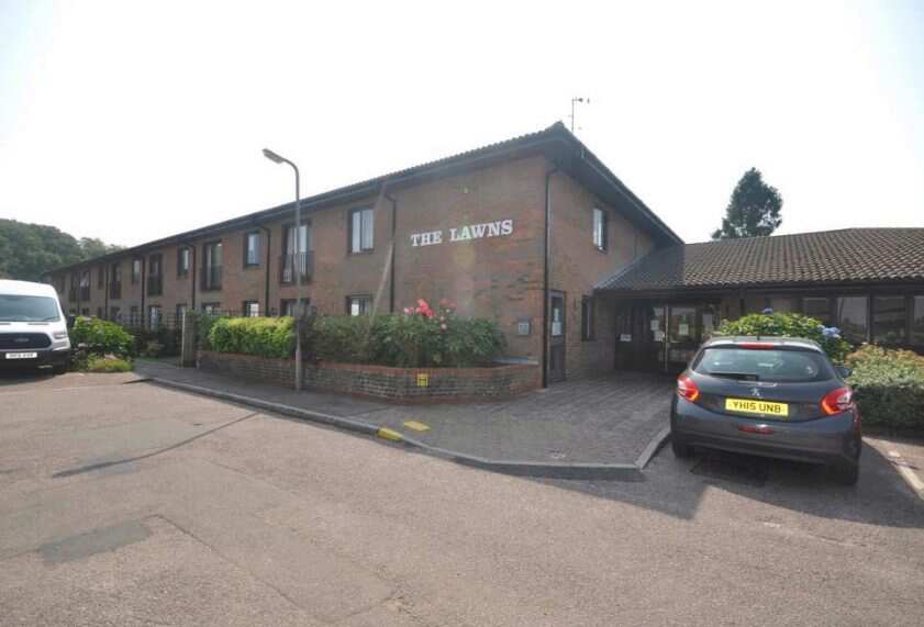 The Lawns, Brentwood, Essex, CM14 5AW Sheltered housing, retirement