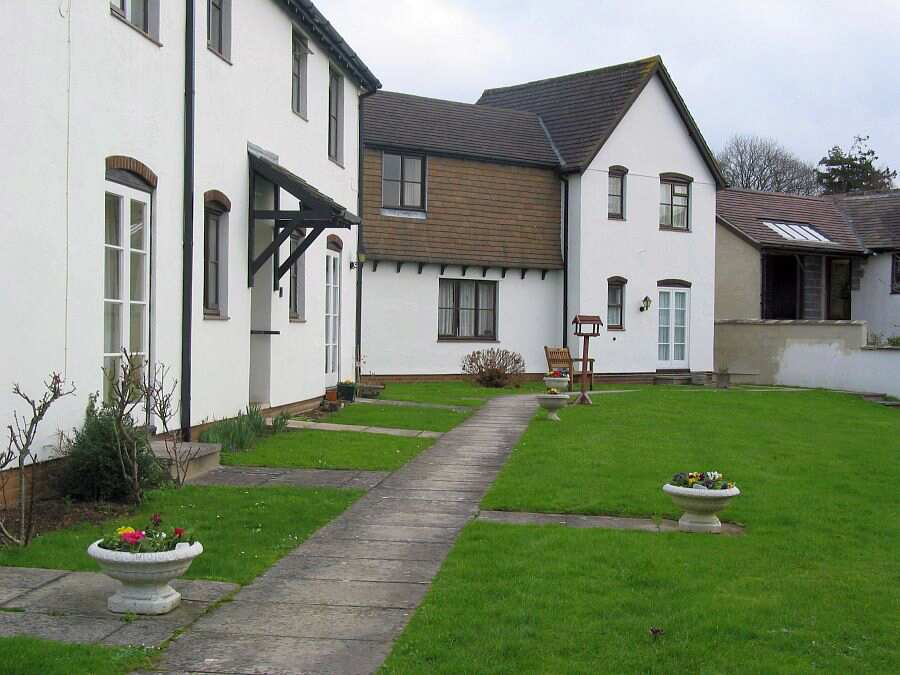 Ashburn Gardens, Teignbridge, Devon, TQ13 7UN Sheltered housing