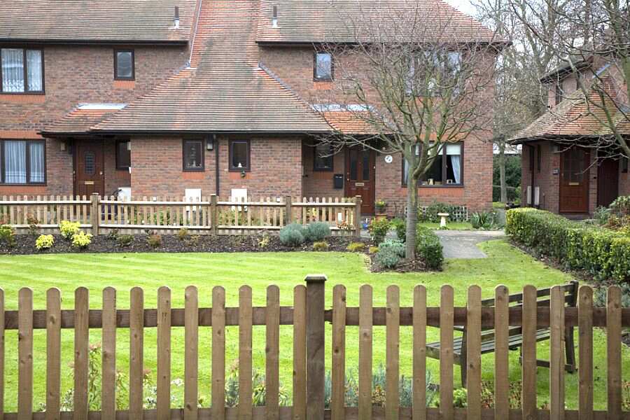 Riverside Court, Tonbridge & Malling, Kent, TN9 1EZ Sheltered housing