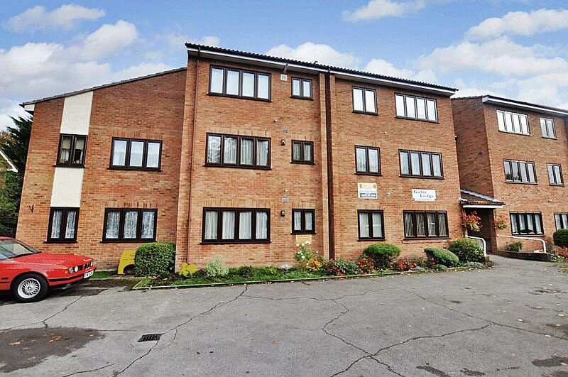 Gable Lodge, Bromley, Greater London, BR4 0QT For sale Sheltered