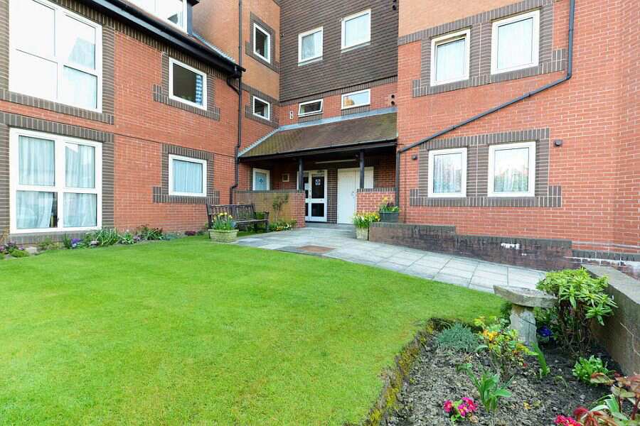 Bell Mead, Brighton & Hove, East Sussex, BN3 1JQ For sale Sheltered