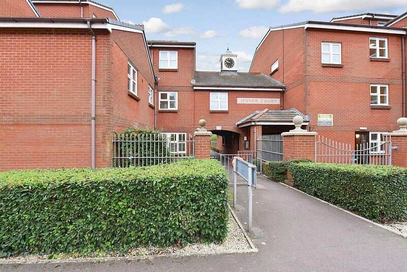 Jenner Court, Weymouth & Portland, Dorset, DT4 0AF To rent/let