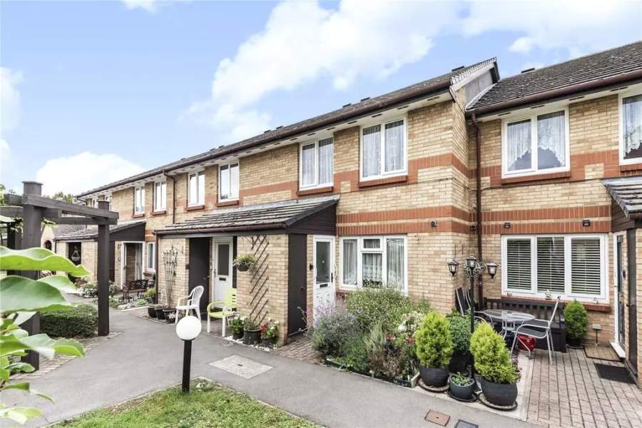 Magnolia Court, Hillingdon, Greater London, UB10 9PP Sheltered
