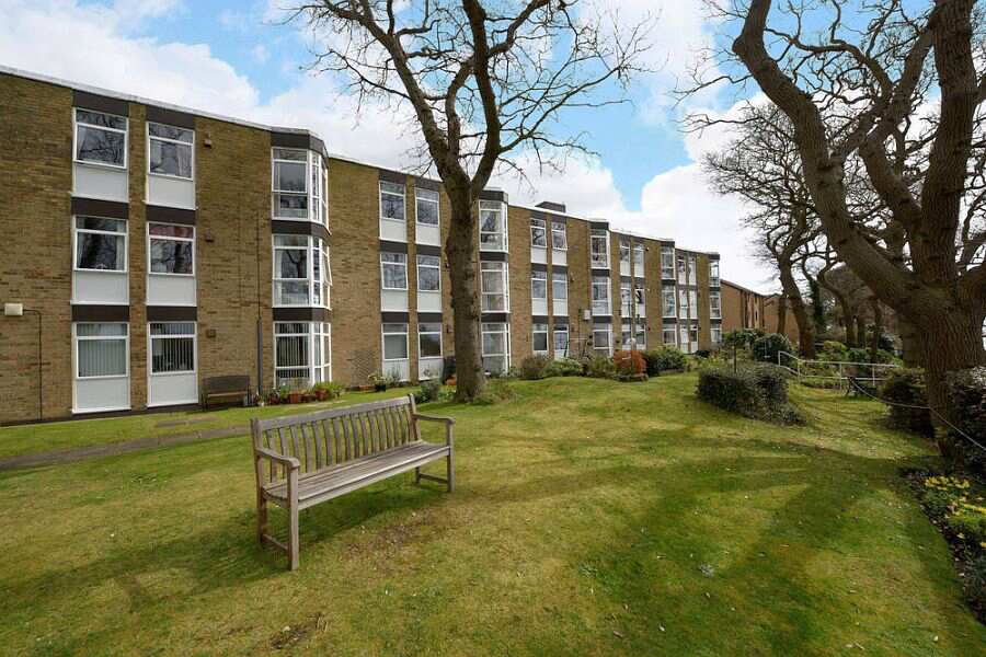 Malmesbury Court, Eastleigh, Hampshire, SO31 5GQ Sheltered housing