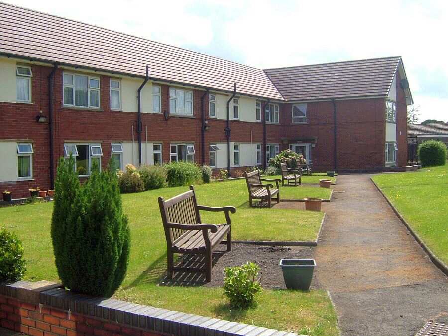 Broomfields, Warrington, Cheshire, WA4 3AT Extra care housing