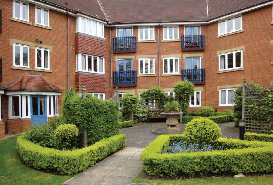 Fullerton Court, Richmond upon Thames, Greater London, TW11 9BF Extra