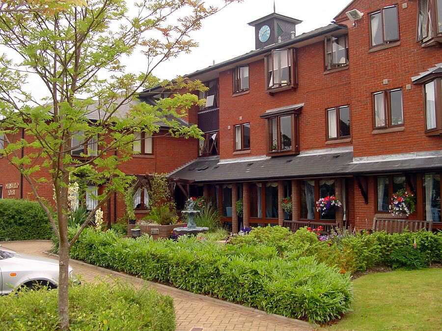 Deansfield House, South Staffordshire, Staffordshire, ST19 9HU Sheltered housing, retirement