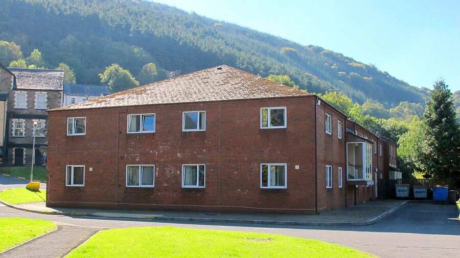 LlysCwmLlwydrhew, Blaenau Gwent, Blaenau Gwent, NP13 2LY Sheltered