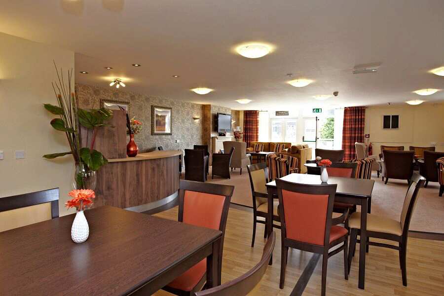 Peter Sell House, North Hertfordshire, Hertfordshire, SG4 0NW Housing