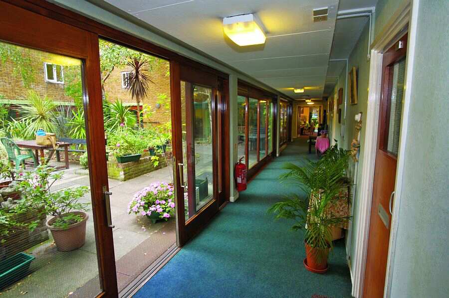 Hill Lodge, Wandsworth, Greater London, SW11 1SN Sheltered housing