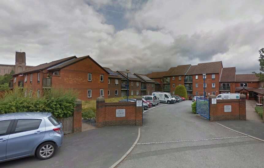 Dray Court