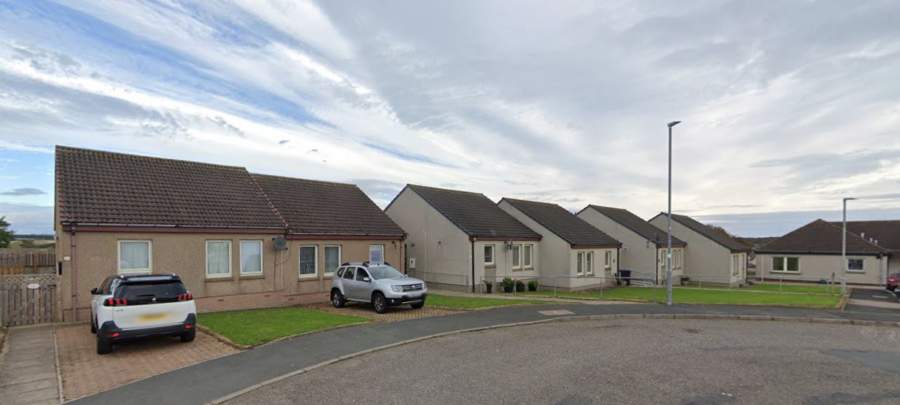 Cantlay Court