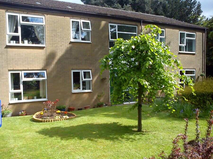 Morris Court, Cheltenham, Gloucestershire, GL51 6EH Sheltered housing