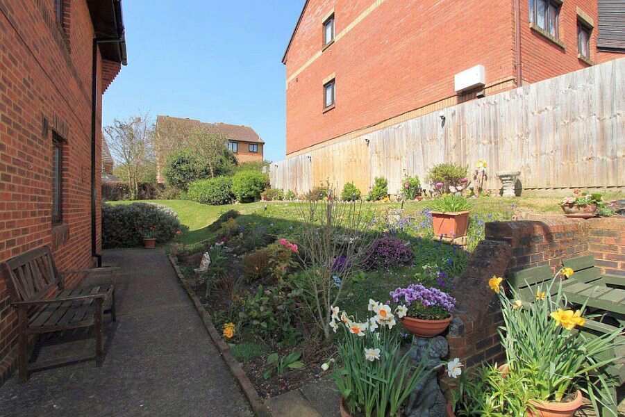 Alan Hilton Court, Runnymede, Surrey, KT16 0JP Sheltered housing
