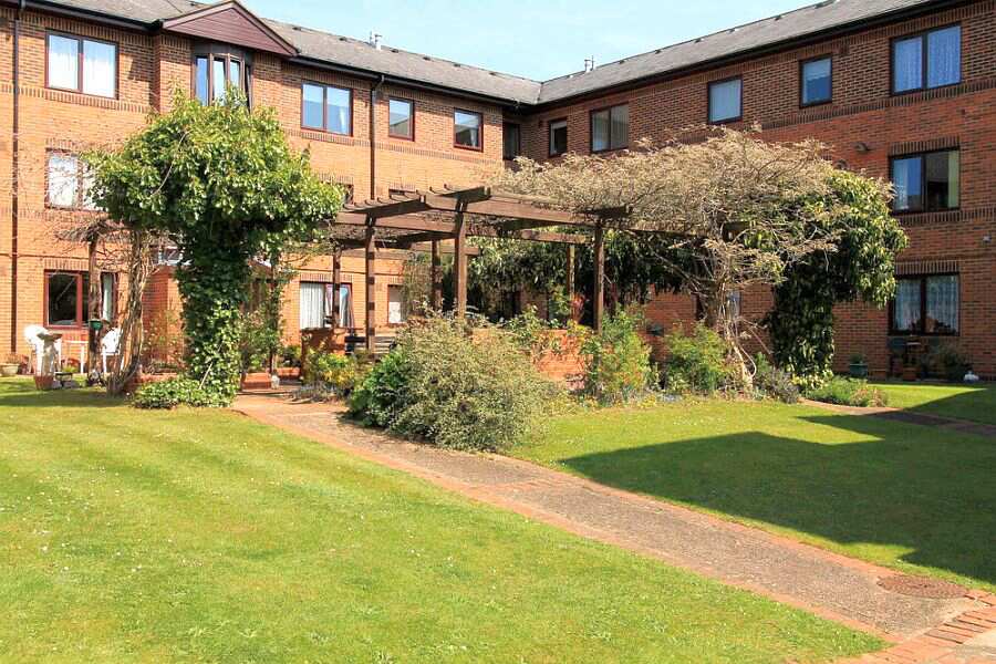 Alan Hilton Court, Runnymede, Surrey, KT16 0JP Sheltered housing