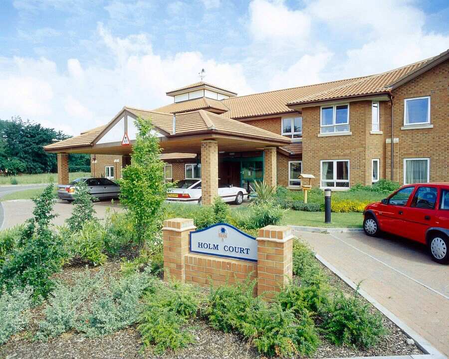 Holm Court