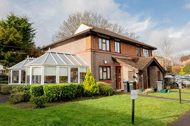 Cheshire House, Runnymede, Surrey, KT16 0JS Sheltered housing