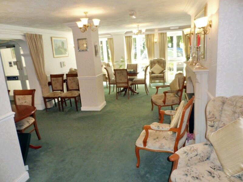 Haddon Court, High Peak, Derbyshire, SK17 6PN For sale Sheltered