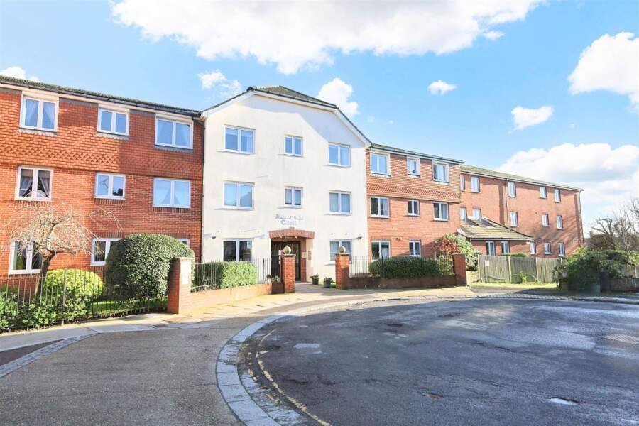 Alexandra Court, Brighton & Hove, East Sussex, BN3 7RF For sale