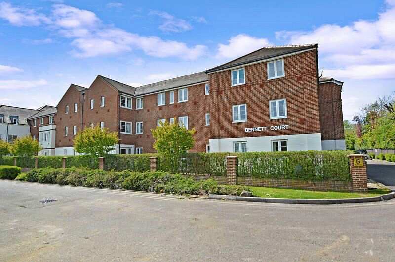 Court, North Hertfordshire, Hertfordshire, SG6 3WA Sheltered