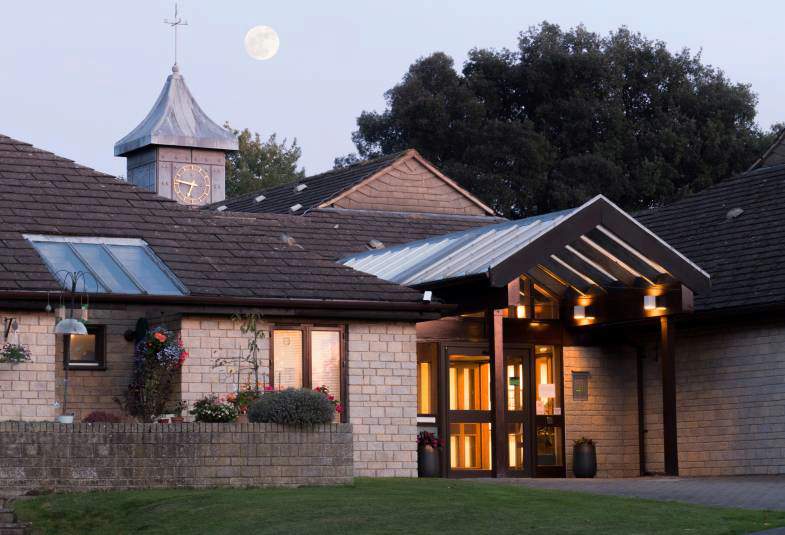 Capel Court