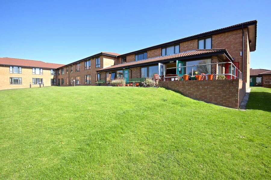 Priory Court, Gateshead, Tyne and Wear, NE10 8WL To rent/let
