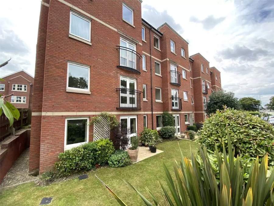 Cathedral Court
