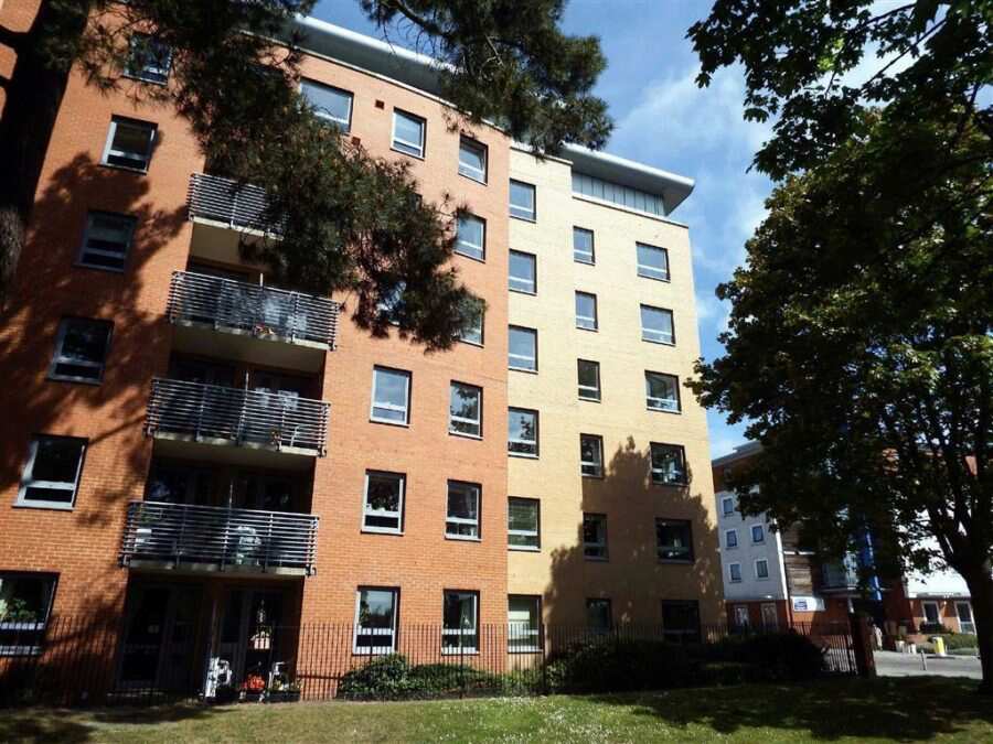 Pinetree Court