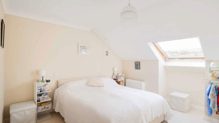 New Larchwood, Brighton & Hove, East Sussex, BN1 9EZ Housing with